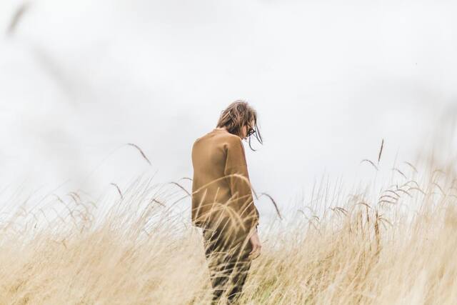 Photograph of alone, brown, clouds.