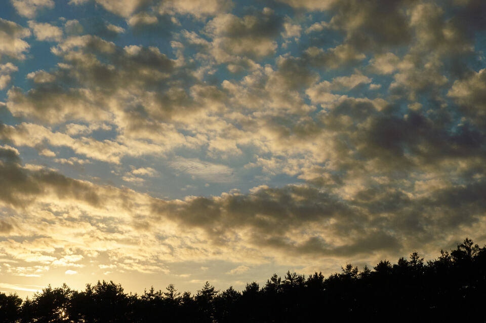 Photograph of calm, clouds, cloudscape.